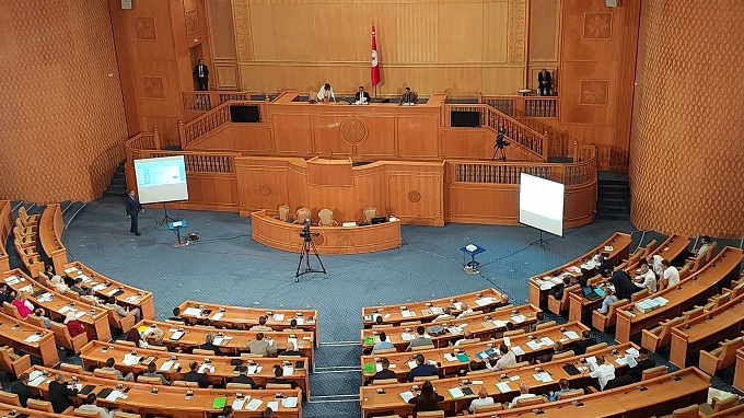 رئيس لجنة النظام الداخلي والحصانة بالغرفة النيابية الثانية لـ«الصباح»:   مناخ الاستقرار ووضوح الرؤية كفيل بضمان مستقبل تنموي واقتصادي أفضل