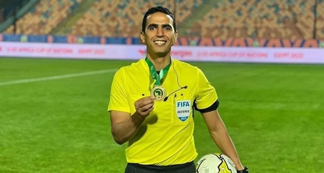 كان 2025.. طاقم تحكيم مغربي يقود مباراة مصر ونيجيريا