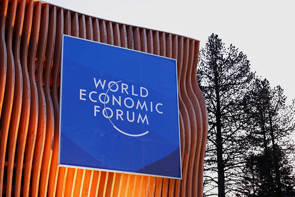 انطلاق المؤتمر السنوي الـ 56 للمنتدى الاقتصادي العالمي "دافوس "