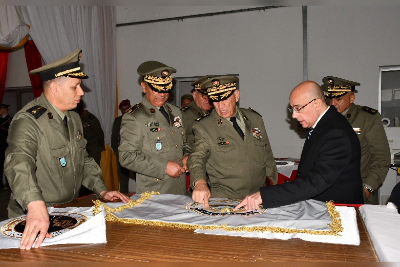  وزير الدفاع يزور الإدارة العامة للّباس والتموين.. ويدعو لمواصلة العمل بنفس الروح الوطنية العالية