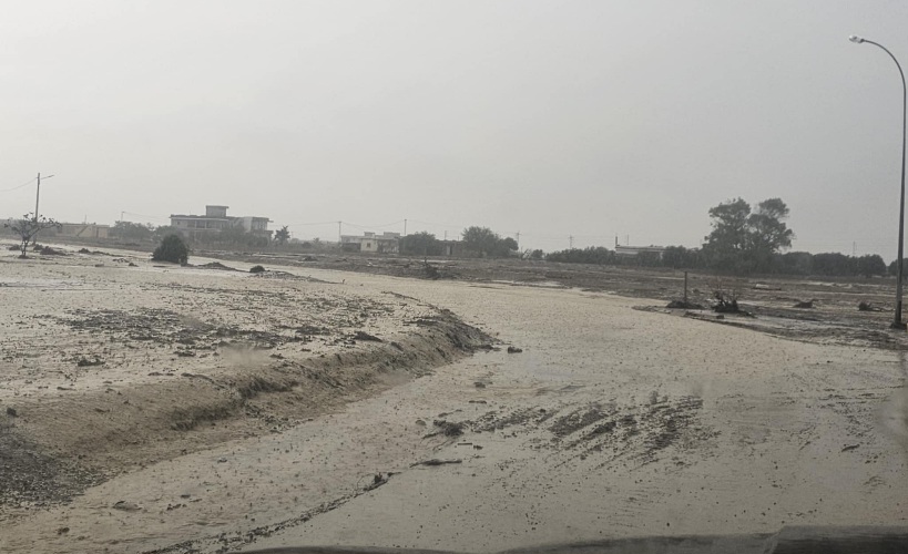 بسبب تراكم المياه بالنقطتين الكيلومتريتين 33 و 34 بالطريق السيارة أ1 اتجاه سوسة.. توقف حركة المرور 