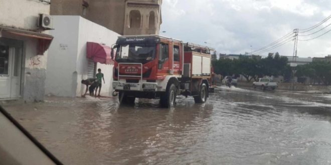 المدير الجهوي للحماية المدنية بنابل: إجراء 45 عملية ضخ للمياه واجلاء 21 شخصا من داخل وسائل نقل 