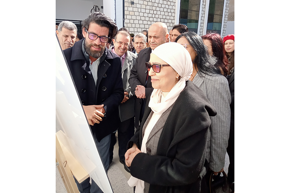 القيروان.. وزيرة الأسرة تفتتح مركب الطفولة “رياض سحنون” وتشرف على تسلم مركز رعاية المسنين بعد تهيئته