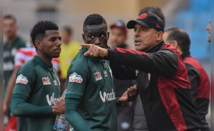 طلاق بالتراضي بين النجم والمكشر