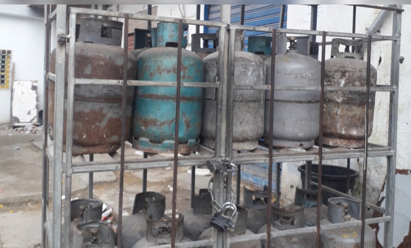 المدير الجهوي للتّجارة بسوسة لـ"الصباح نيوز ": تزويد السوق بالغاز المنزلي يتمّ بشكل عاديّ 