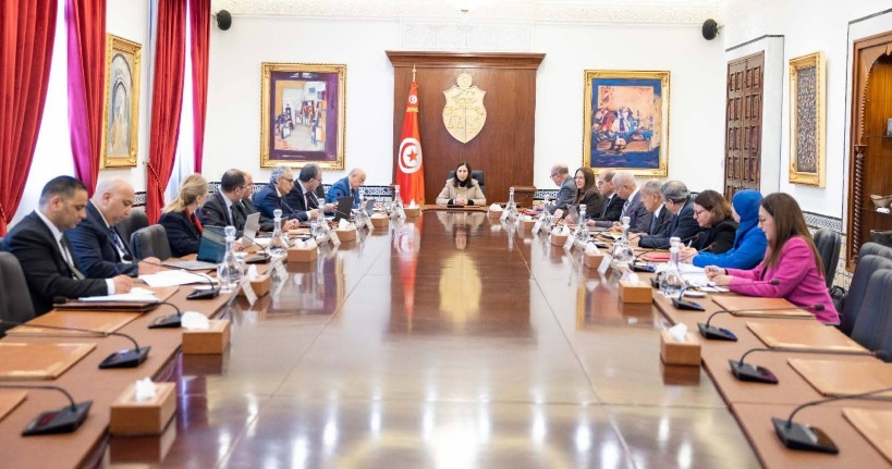 برنامج تحويل الديون التونسية إلى مشاريع تنموية جديدة محور مجلس وزاري مُضيّق 