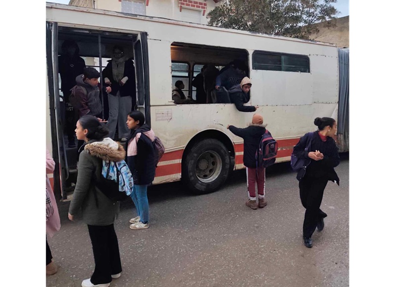  منزل تميم.. إصابة 6 تلاميذ سقطوا من نافذة حافلة نقل مدرسي 