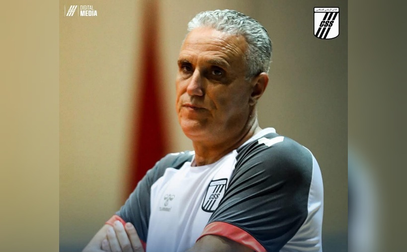 الكرة الطائرة.. النادي الصفاقسي ينهي التعاقد مع المدرب منعم بن سالم 