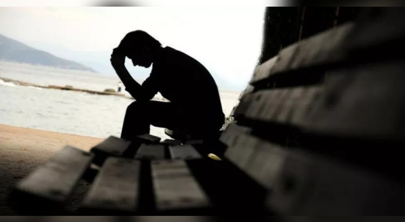 دراسة: الأطعمة فائقة المعالجة تزيد من خطر الاكتئاب واضطرابات الصحة العقلية