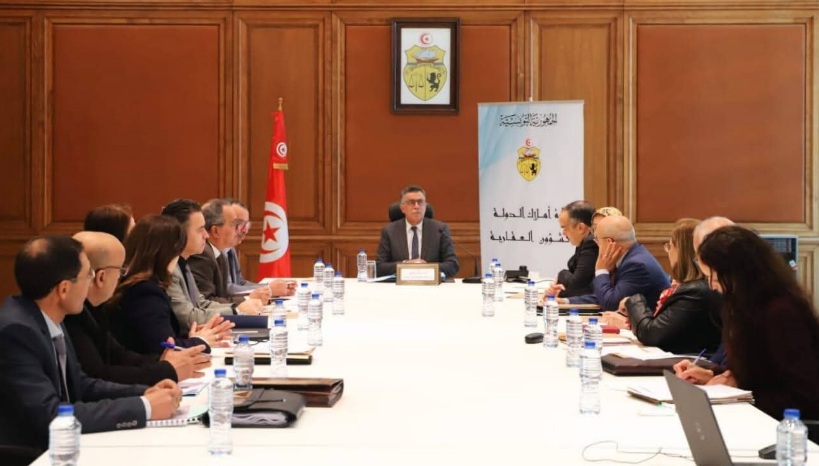 وزارة أملاك الدولة: توظيف العقارات الدولية لفائدة مشاريع انتاج الكهرباء من الطاقات المتجدّدة محور جلسة عمل