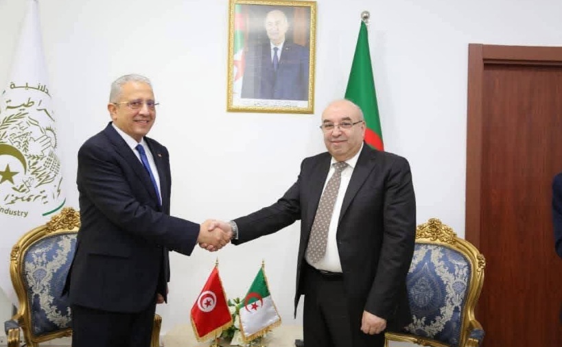 وزير الصحة يبحث بالجزائر آليات دعم الانتاج المحلي للدواء وتحقيق الأمن الدوائي