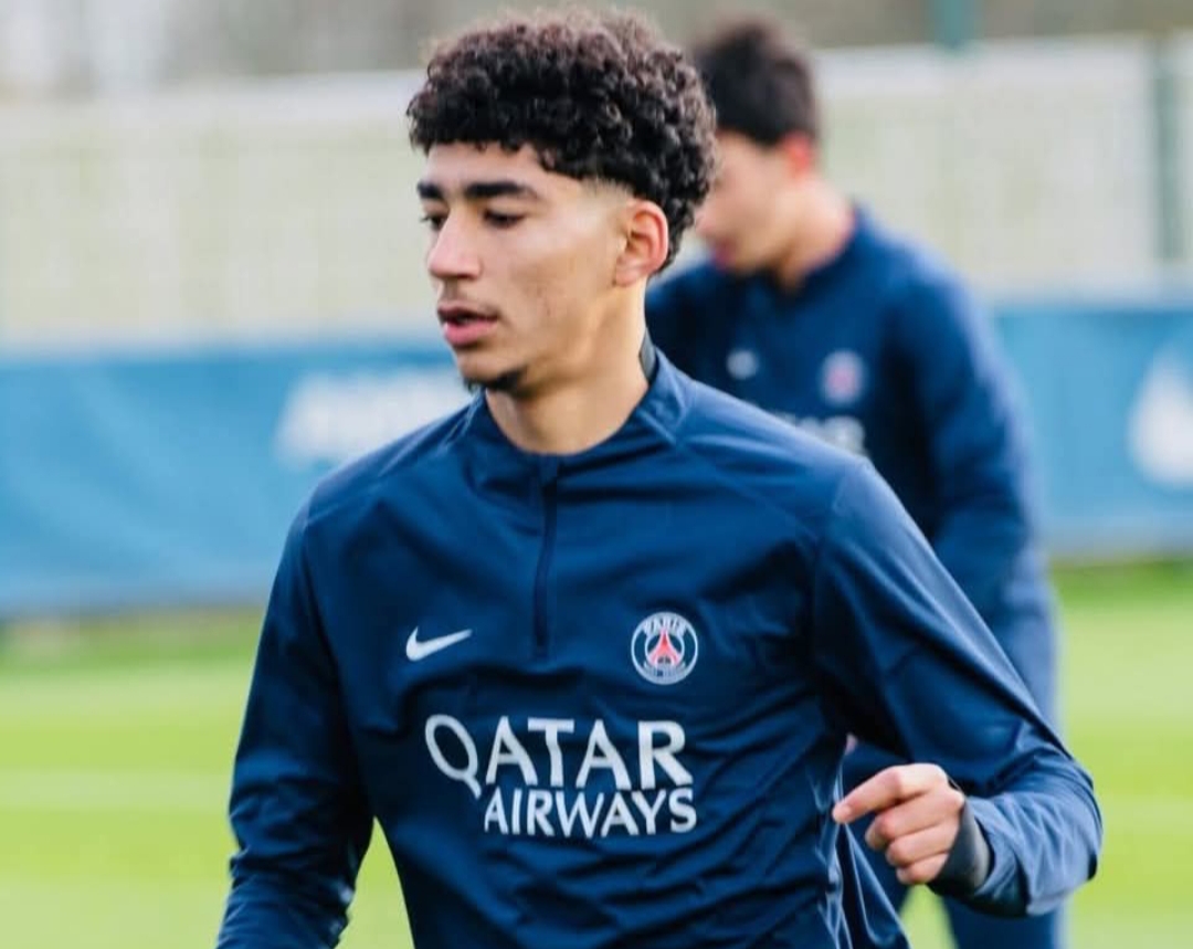 اكثر من 3 مليارات في خزينة "البقلاوة": باريس سان جرمان يتعاقد مع العياري 