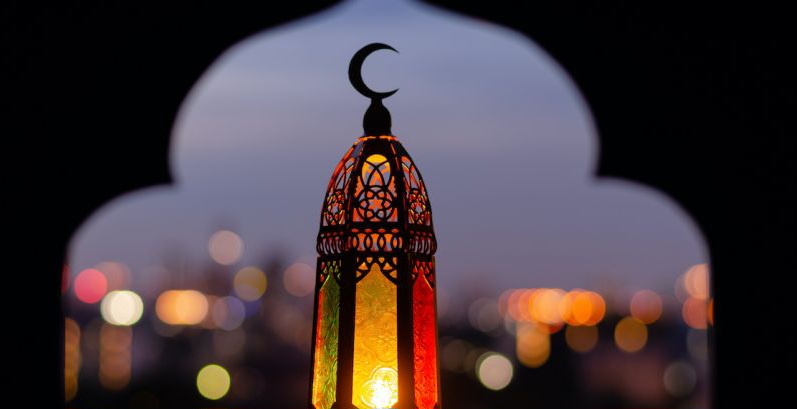 أول دولة عربية تعلن موعد غرة أيام شهر رمضان