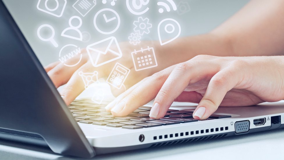 السلامة الرقمية أولوية عالمية في اليوم الدولي للإنترنت الآمن