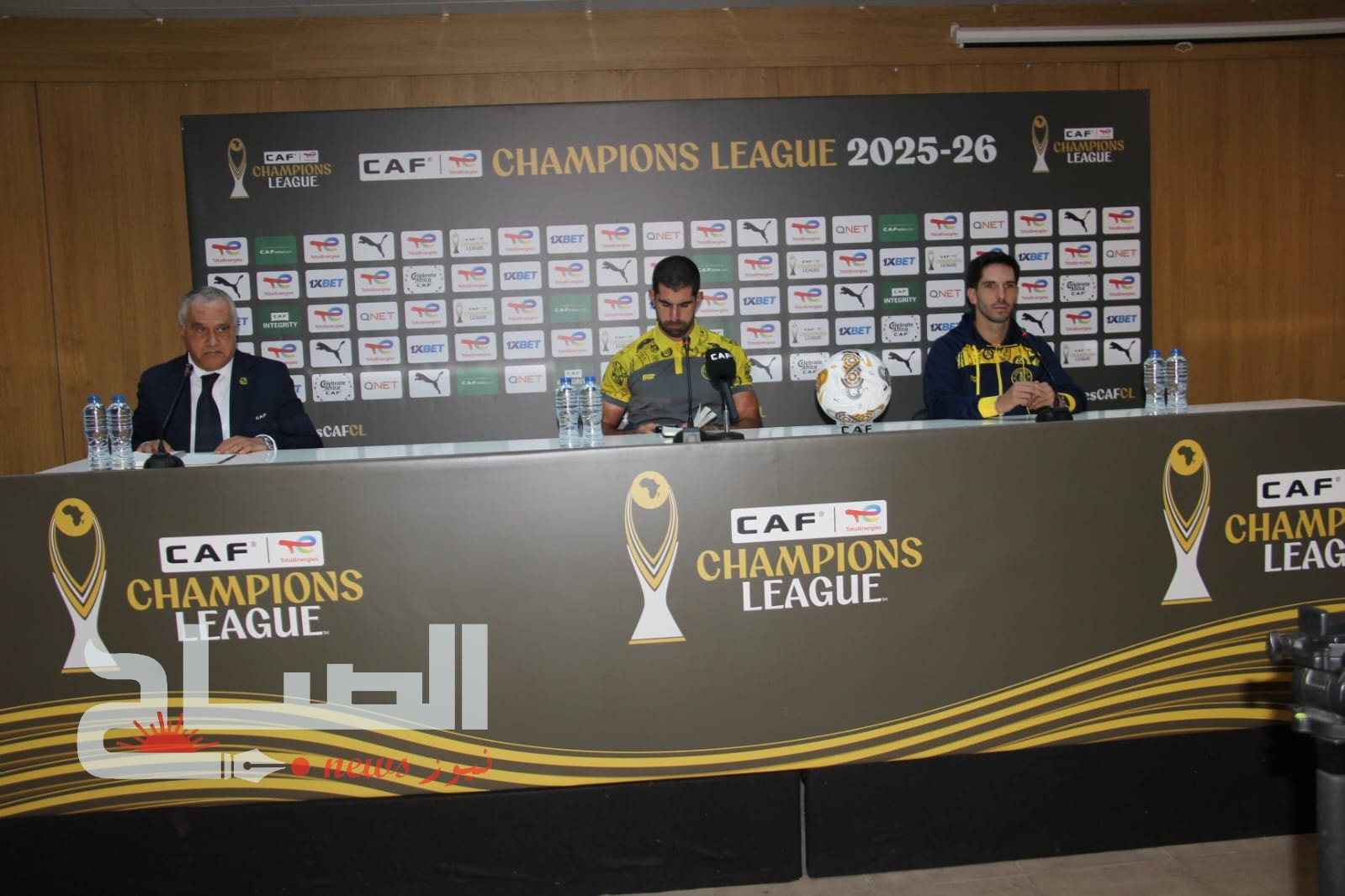 🔴جانب من الندوة الصحفية لمدرب بيترو اتليتيكو الأنغولي