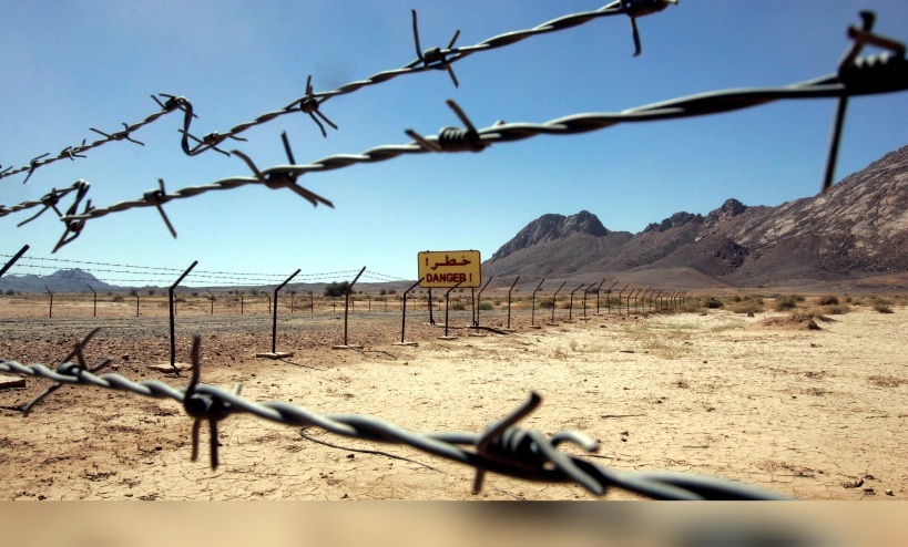 الجزائر تبدأ أول عملية تطهير لمواقع التفجيرات النووية الفرنسية