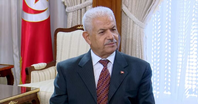 وزير التجارة: إحداث لجنة يقظة لمتابعة التزويد بسوق الجملة ببئر القصعة