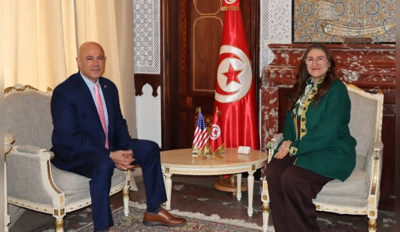 وزيرة الماليّة تستقبل سفير أمريكا بتونس