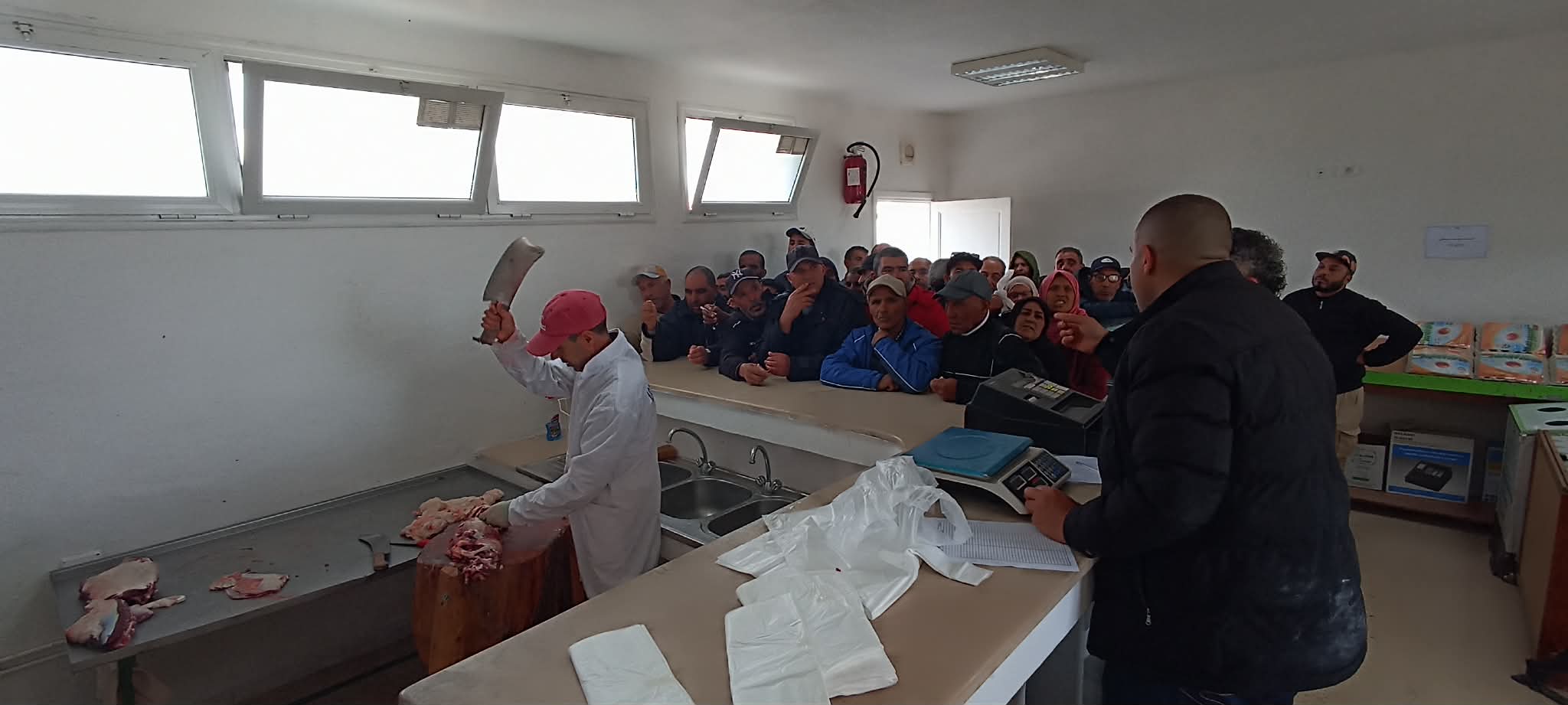 سليمان.. تواصل تركيز  نقطة بيع من المنتج الى المستهلك 