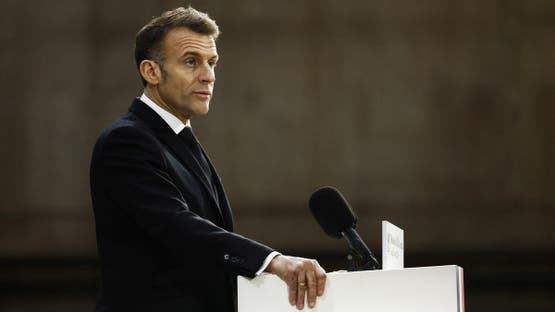  ماكرون يرسل "شارل ديغول" للشرق الأوسط.. ويُحذّر من اجتياح لبنان