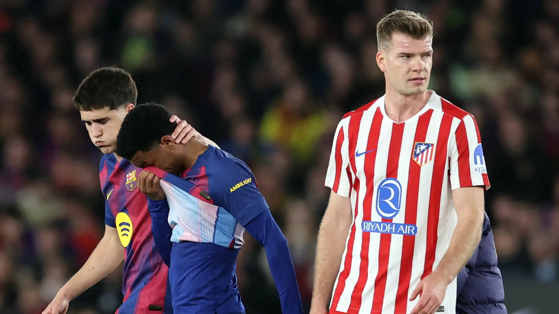 رغم الهزيمة ضد برشلونة: اتليتيكو مدريد يبلغ نهائي كاس ملك اسبانيا 