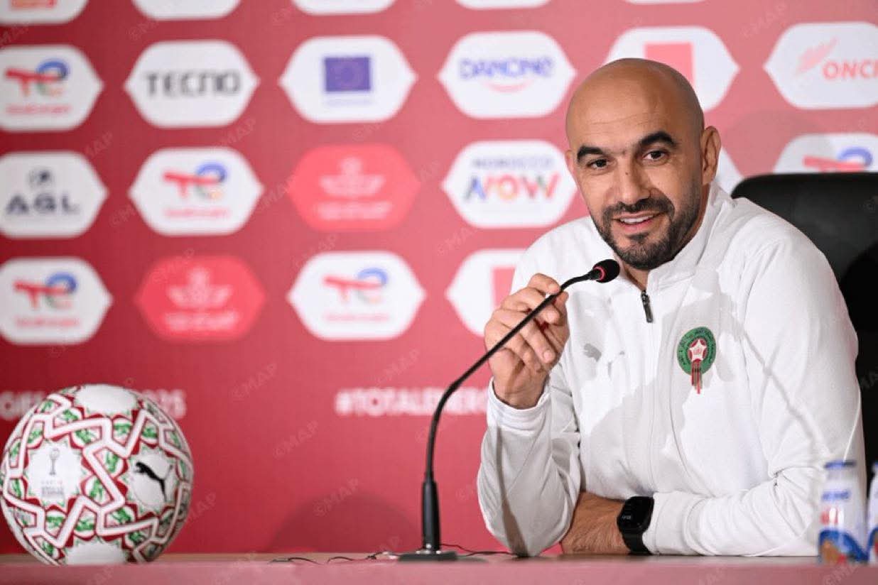 وليد الركراكي يودّع منتخب المغرب برسالة مؤثرة 