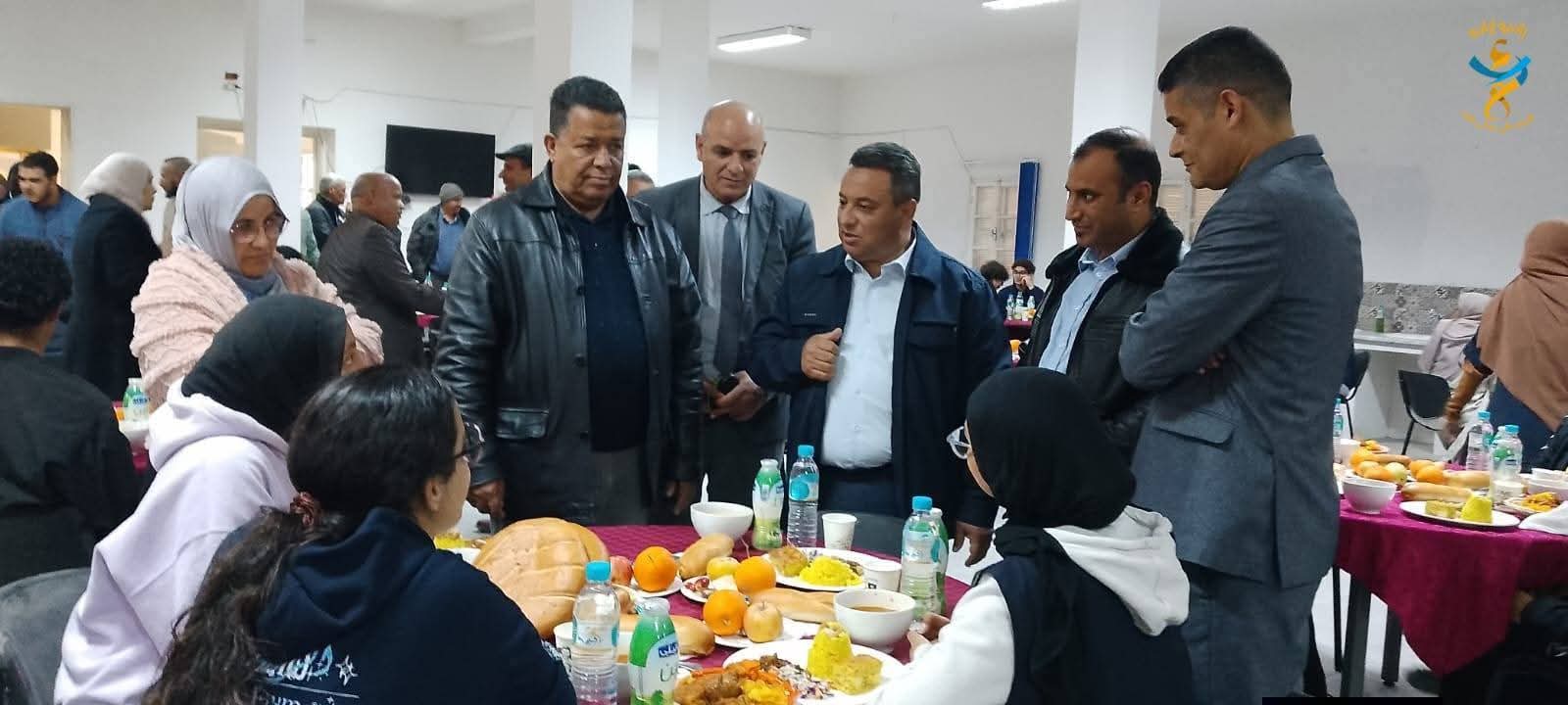 مدنين.. مأدبة افطار لفائدة 300 تلميذ مقيمين بمؤسسات تربوية 