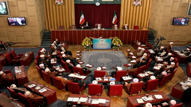 لاختيار المرشد الأعلى الجديد.. اجتماع مُرتقب لمجلس خبراء القيادة الإيراني