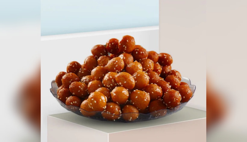 اللقيمات.. الحلوى الذهبية التي تتصدر موائد رمضان الخليجية