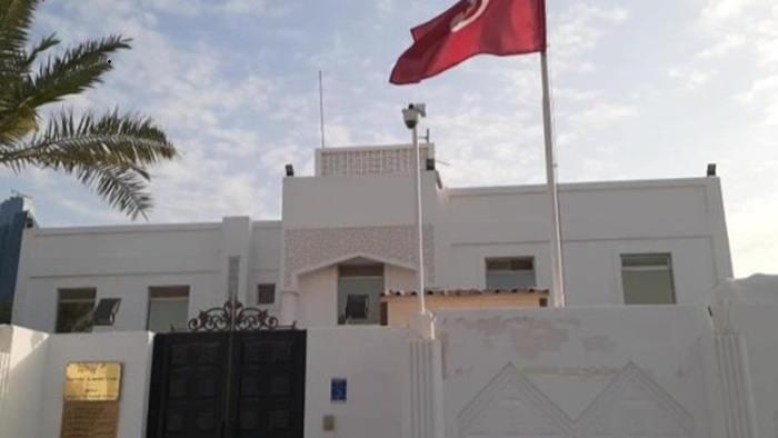 السفارة التونسية بالدوحة: منح التونسيين العالقين بمعبر سلوى تأشيرات عبور لدخول الأراضي السعودية