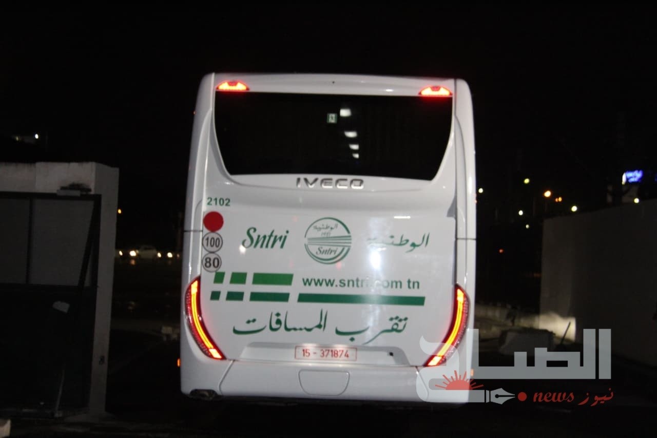 🔴انطلاق استغلال أولى سفرات الخطوط الدولية للنقل البري عبر الطرقات بين تونس والجزائر