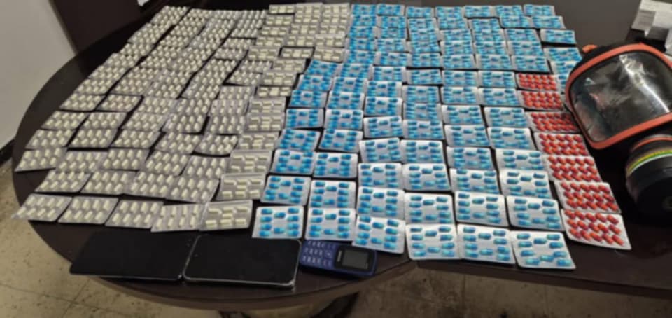 سوسة.. تفكيك شبكة مختصّة في ترويج المخدّرات و الإحتفاظ بـ4 أشخاص 