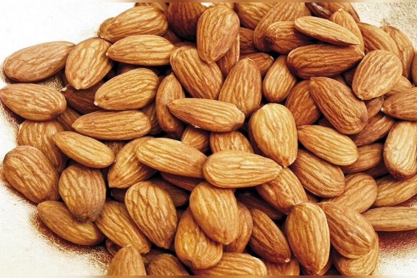  فوائد تناول اللوز يوميا