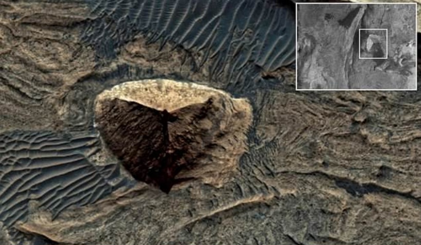 يشبه الهرم.. هيكل غامض على المريخ يثير جدلا كبيرا !