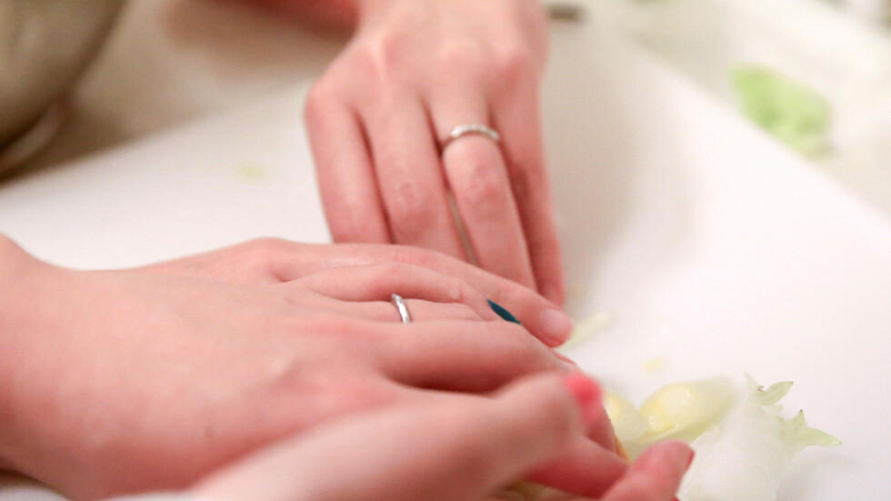 مؤشرات خطيرة في فترة الخطوبة.. متى يصبح الانفصال الخيار الأفضل؟