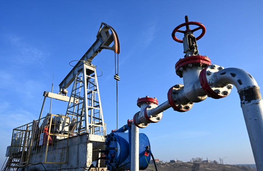 النفط يتجاوز 119 دولارا وسط هجمات على قطاع الطاقة في الشرق الأوسط