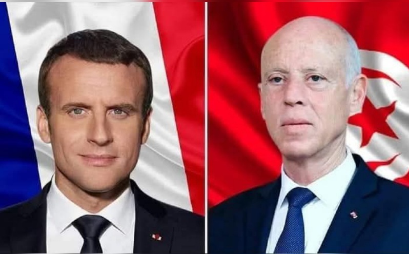 لدى تلقيه مكالمة هاتفية من نظيره الفرنسي..  رئيس الجمهورية يدعو إلى مراجعة اتفاق الشراكة مع الاتحاد الأوربي حتى يكون متوازنا وأكثر عدلا وإنصافا 