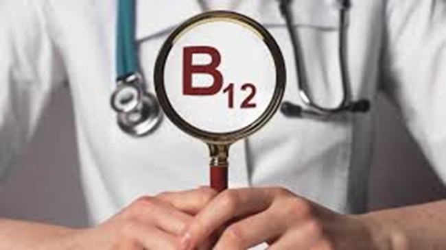 أعراض نقص فيتامين B12.. إشارات صحية لا يجب تجاهلها