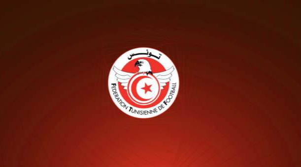 مقابل 50 ألف دينار: الجامعة توافق على استقدام حكم أجنبي لكلاسيكو النجم والترجي