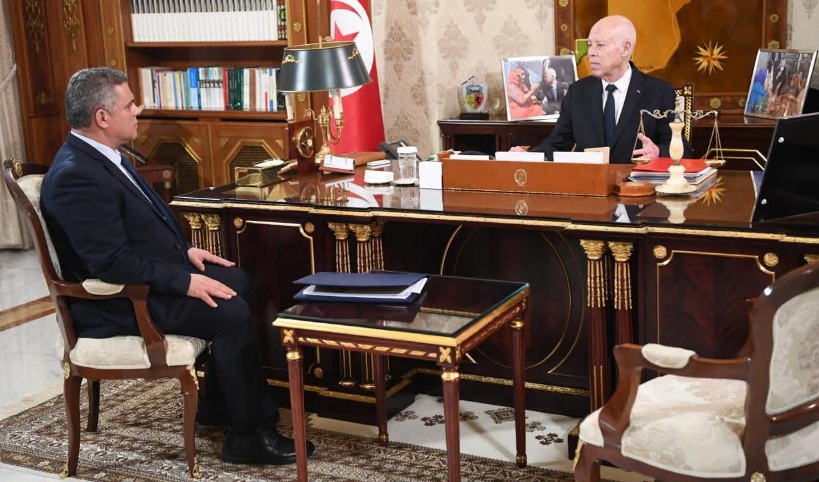 رئيس الدّولة: التذرّع بنقص المعدّات لتبرير عدم رفع الفضلات أمر غير مقبول.. وهذا الوضع لا يمكن أن يستمرّ