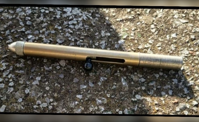 خاص/ تسبب في بتر اصبعين لأحد العملة.. الكشف عن "قلم سلاح"  بمطار قرطاج