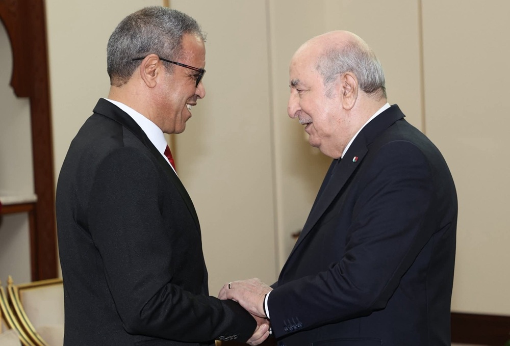 الرئيس الجزائري يستقبل رئيس المجلس الوطني للأقاليم والجهات 