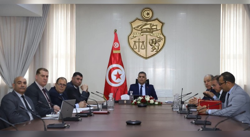 وزير الداخلية بمجلس وزراء الداخلية العرب: تونس تؤكد ضرورة احترام سيادة الدول ووحدة أراضيها 