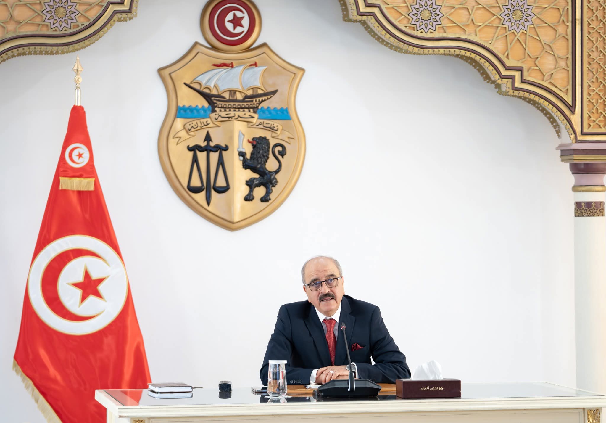 النفطي: استمرار ارتفاع أسعار النفط من شأنه زيادة هشاشة الاقتصاد الوطني.. وهكذا تحركت الحكومة