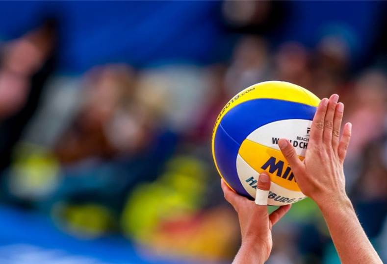 نصف نهائي بطولة الكرة الطائرة: إيقاف مباراة السي آس آس والترجي 