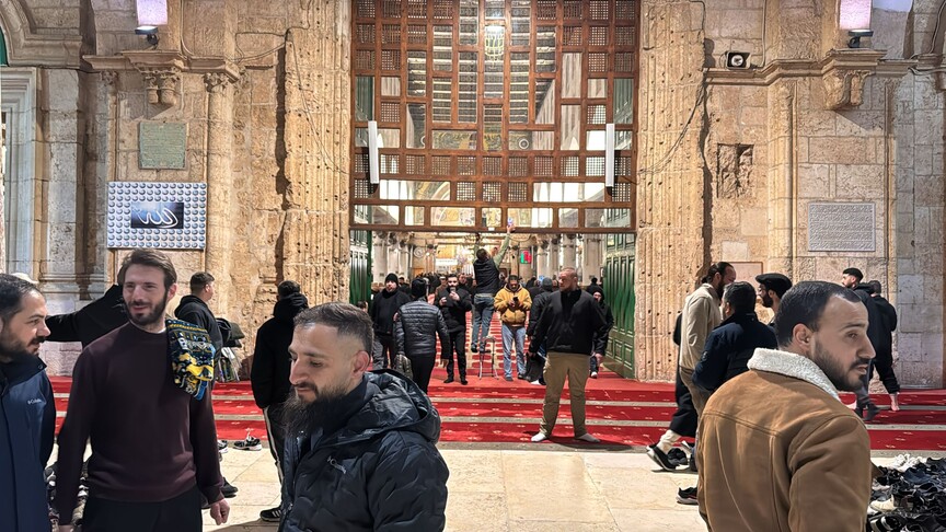 لاول مرة منذ 41 يوما.. إعادة فتح الأقصى أمام المصلين 