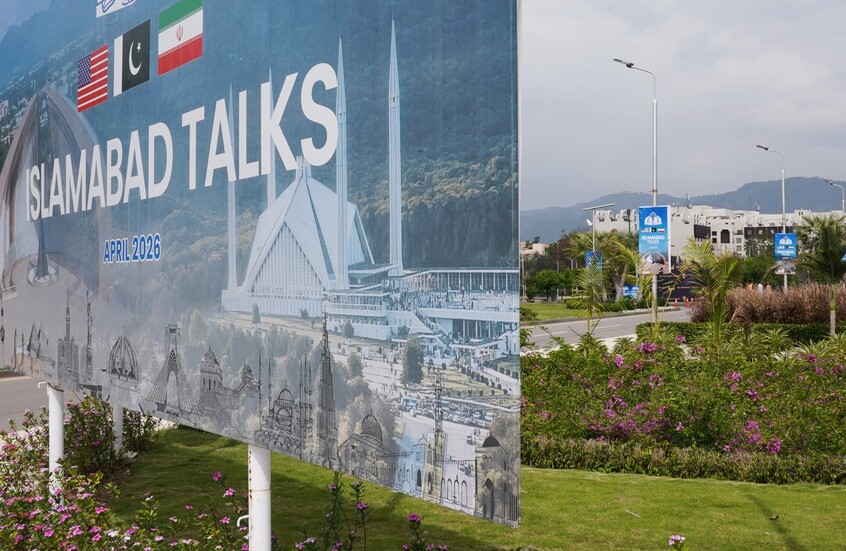 فوكس نيوز": المحادثات الإيرانية الأمريكية مددت حتى يوم الأحد