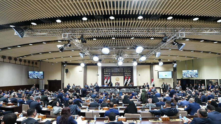 البرلمان العراقي يبدأ جلسة لانتخاب رئيس جديد للبلاد