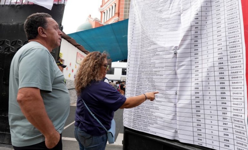 تأجيل نتائج انتخابات بيرو الرئاسية بعد تمديد التصويت 