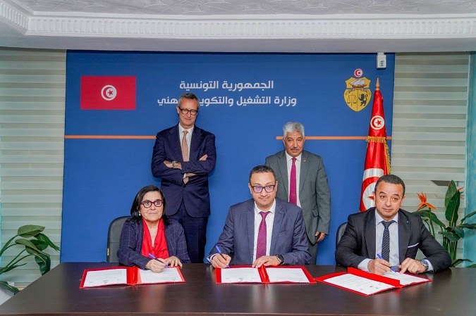 بعد توقيع اتفاقية إطارية مع إيطاليا تمتدّ  على 5 سنوات..   التوظيف بأوروبا في إطار برامج التعاون الدولي.. طريق للهجرة المنظمة في حاجة إلى الدعم أكثر